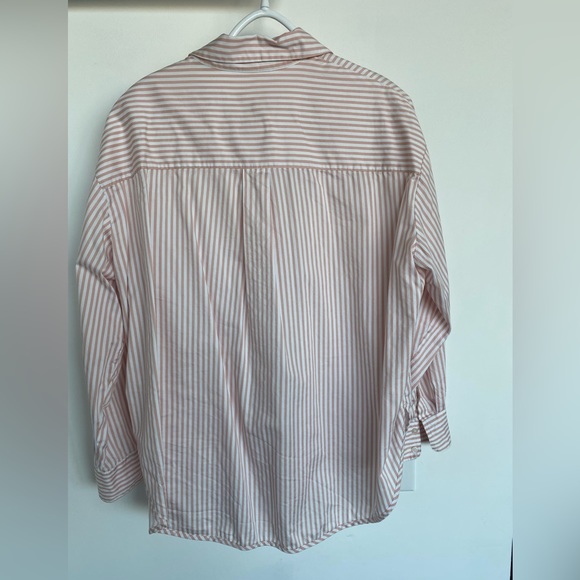 H&M pink and white striped blouse 100% cotton. - Picture 3 of 4